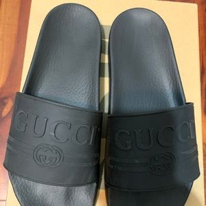 Gucci Logo Rubber Slide Sandal
